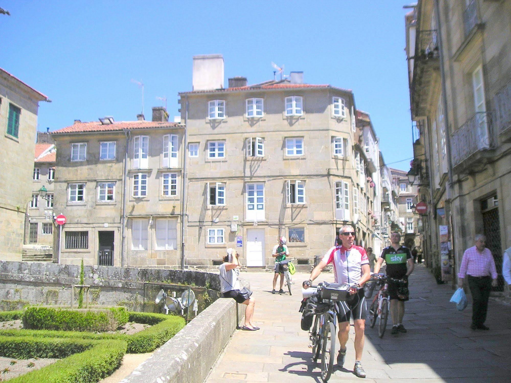 Apartamentos Casa De La Inmaculada Santiago de Compostela Eksteriør billede